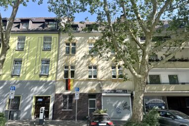 Dreifensterhaus in Düsseldorf-Eller mit Potenzial + idealen Wohnungsgrößen zur Kapitalanlage!