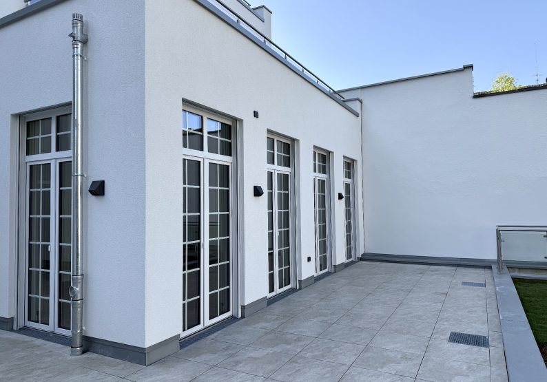 Terrassenfläche zum Garten