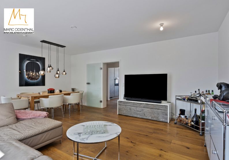 Wohnen + Essen
