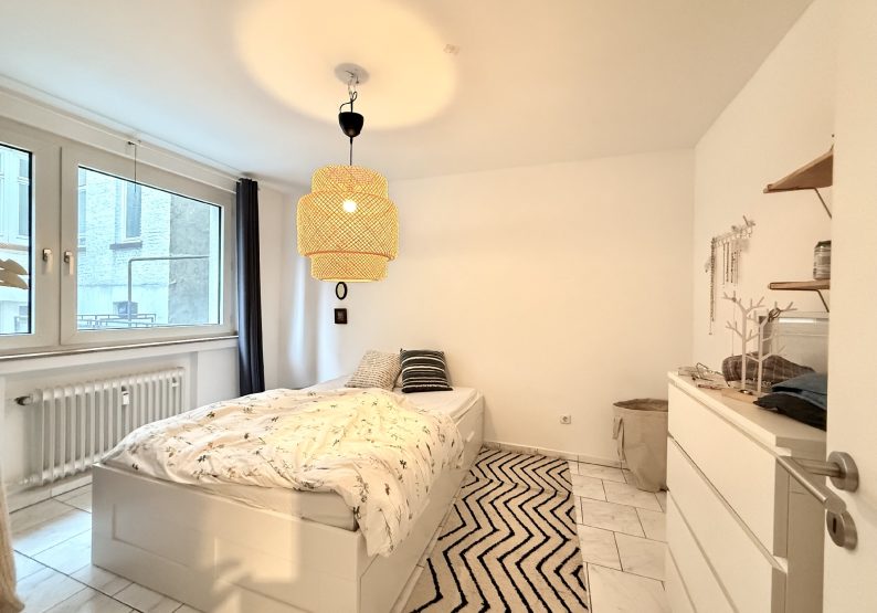 Schlafzimmer (Bild 1)