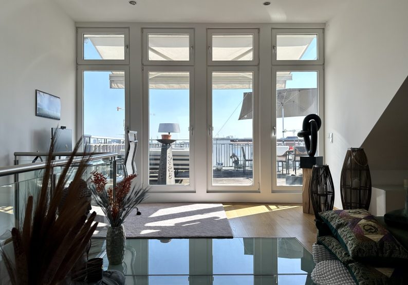 Zugang zur Dachterrasse