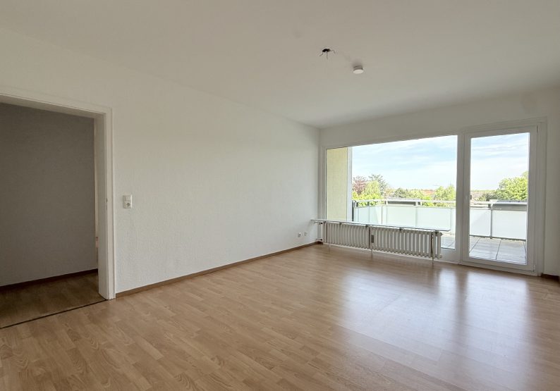 Wohn-/Esszimmer (Bild 2)