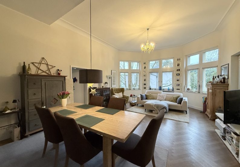 Wohnen/Essen (Bild 2)