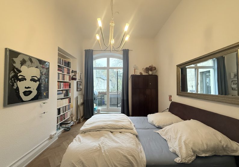 Schlafzimmer (Bild 2)