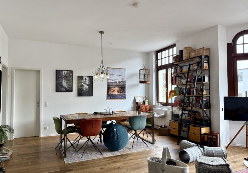 Wohnen + Essen